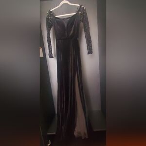 Elegant Black Velvet Evening Gown